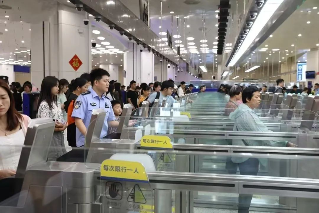 横琴口岸通关将有变化,珠海边检提醒→ 横琴口岸通关将有变化,珠海边检提醒→