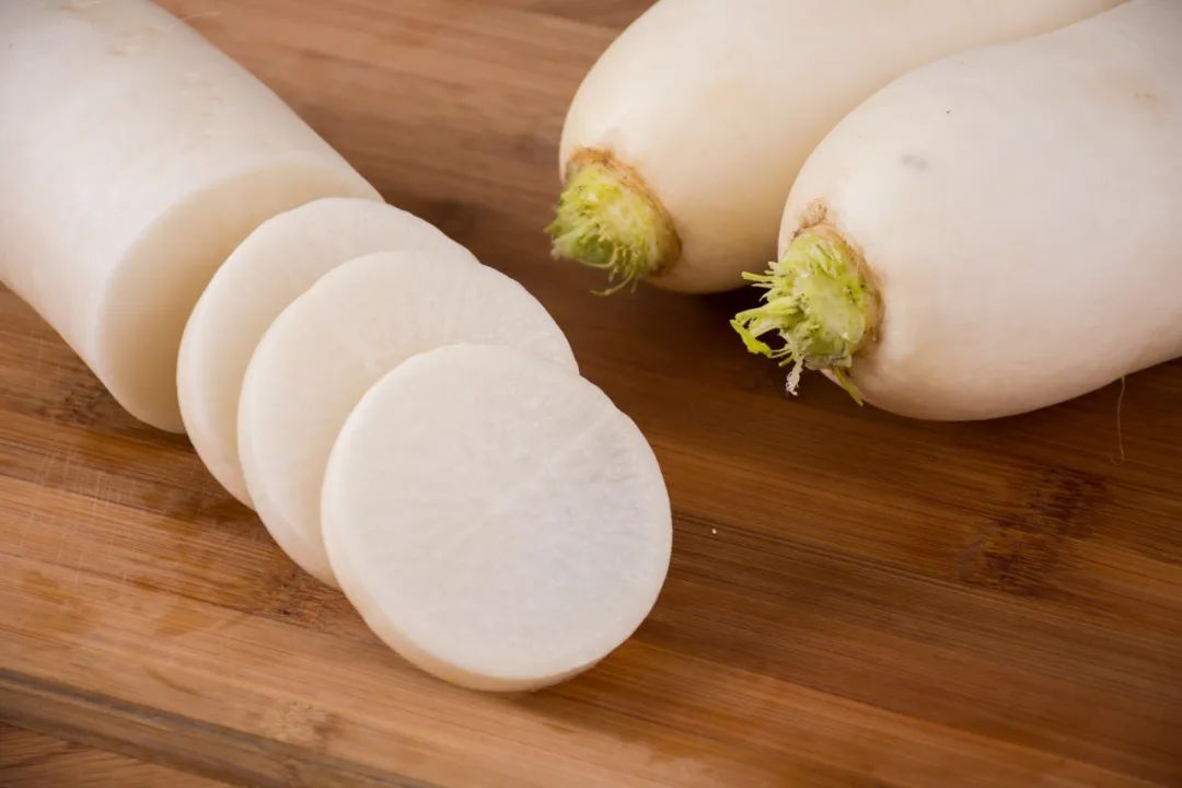 白萝卜是秋冬季节的“小人参”,介绍5种不同功效的搭配吃法 白萝卜是秋冬季节的“小人参”,介绍5种不同功效的搭配吃法
