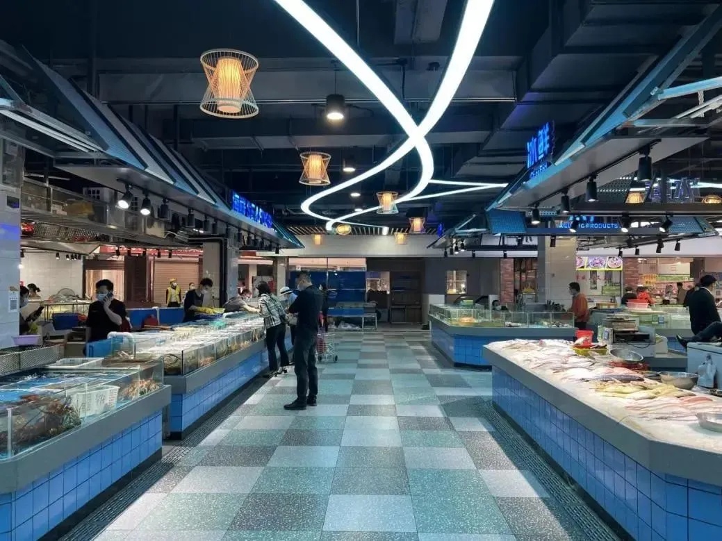 “买个菜直接拿回一盘辣椒炒肉”!多个菜市场服务上新 “买个菜直接拿回一盘辣椒炒肉”!多个菜市场服务上新