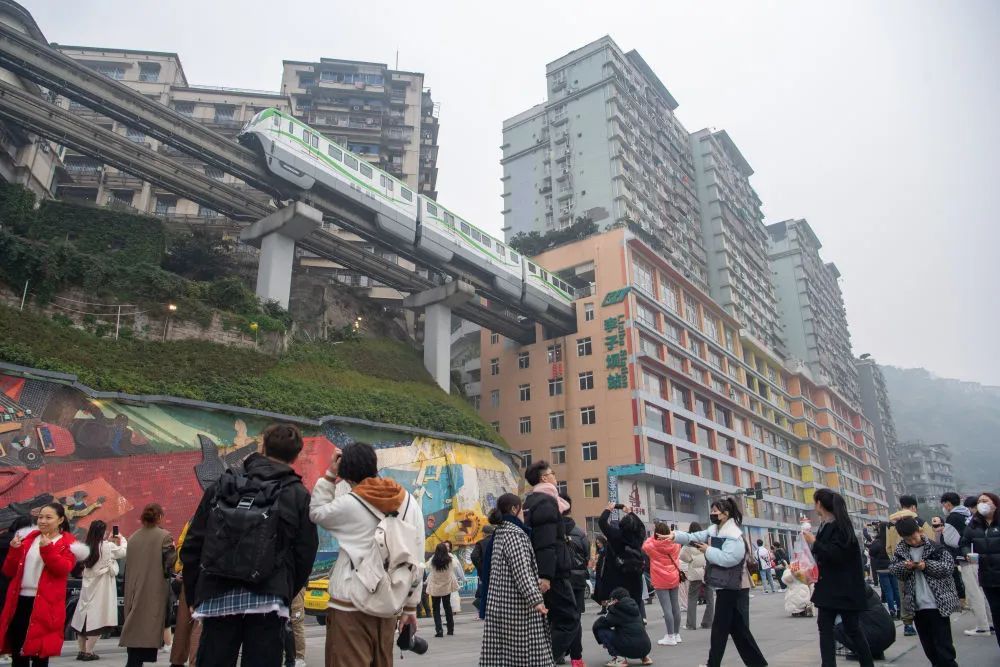“没有比重庆更适合拍照的城市了！”