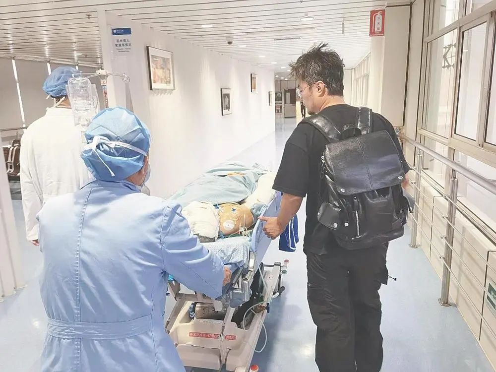 绍兴“烧伤宝妈”,传来最新消息! 绍兴“烧伤宝妈”,传来最新消息!