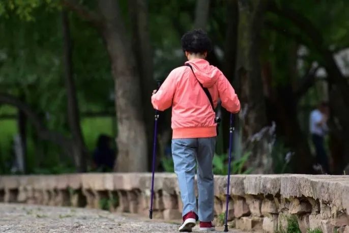 每天多走500步，身体会发生什么变化？多年后你一定会感谢自己