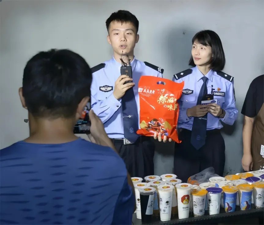 靠颜值也能救人？真的！他做到了