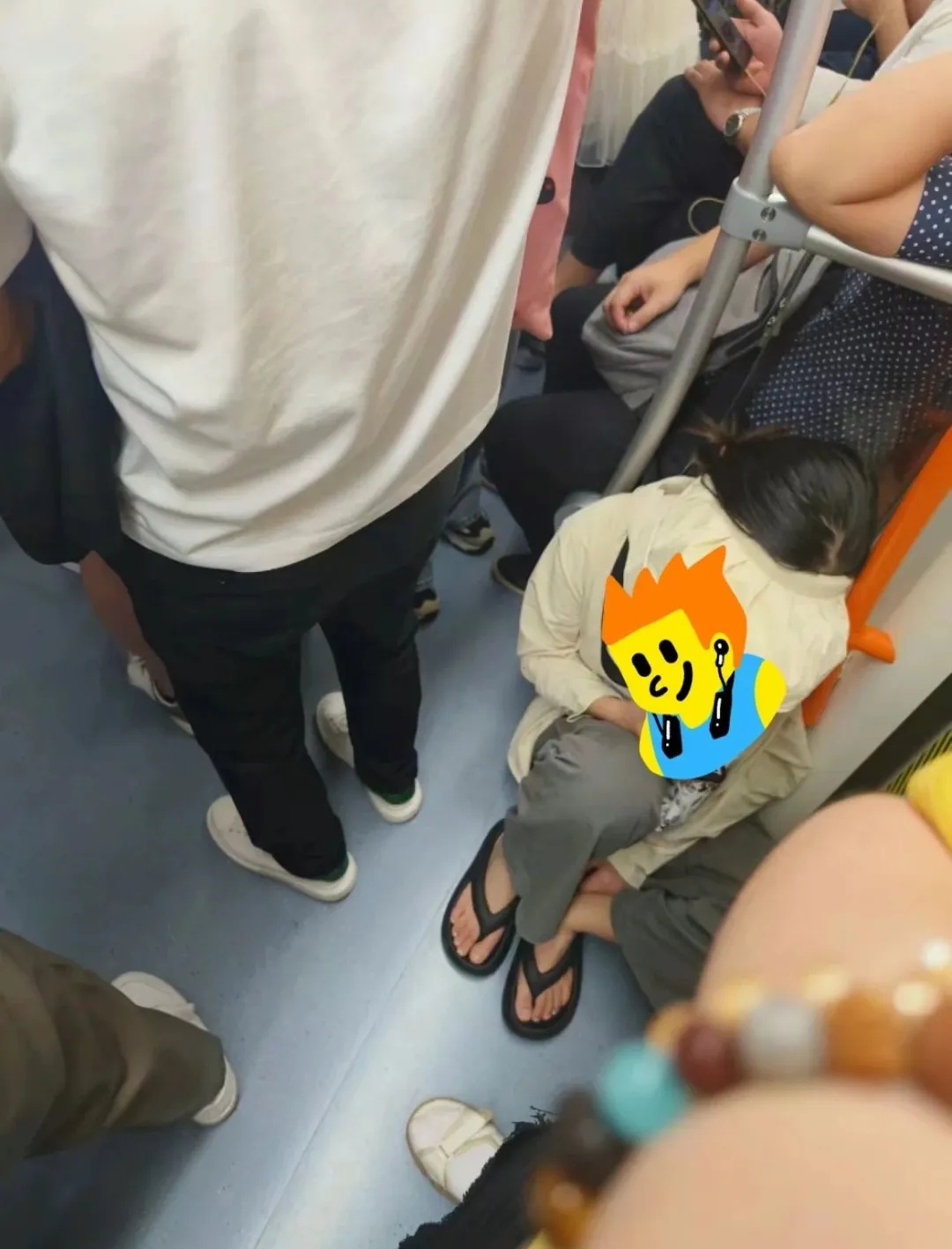 多年来多次反映却屡禁不止？市民建议上海地铁这条线路增加大站车，官方最新回应→