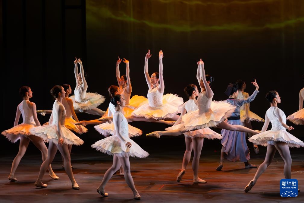 香港故事｜“足尖上的梁祝”在香港起舞