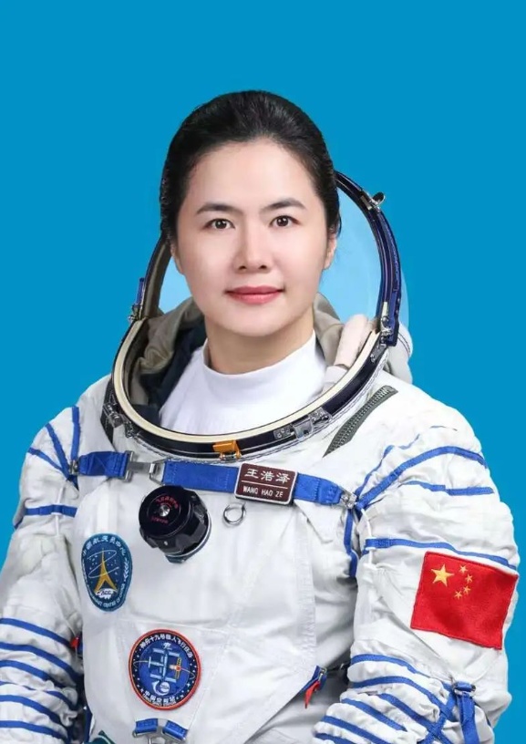 航天员王浩泽大学成绩排名太厉害了！田径冠军，还有隐藏技能