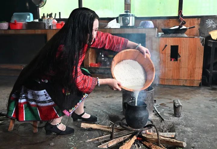 “天下第一长发村”，头发竟然比人长？