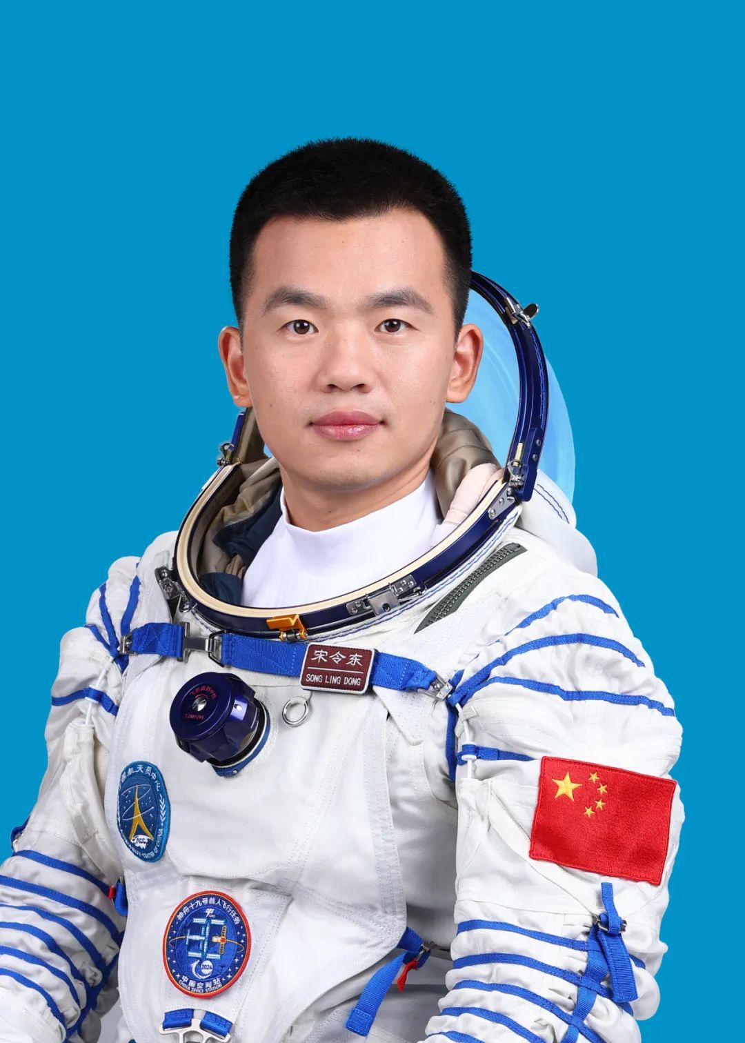 神十九航天员简历公布