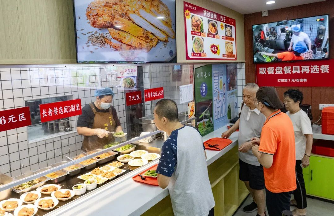 真香！一顿只需十几元，三餐不重样，网友：广州年轻人的嘴真严，我要直奔！