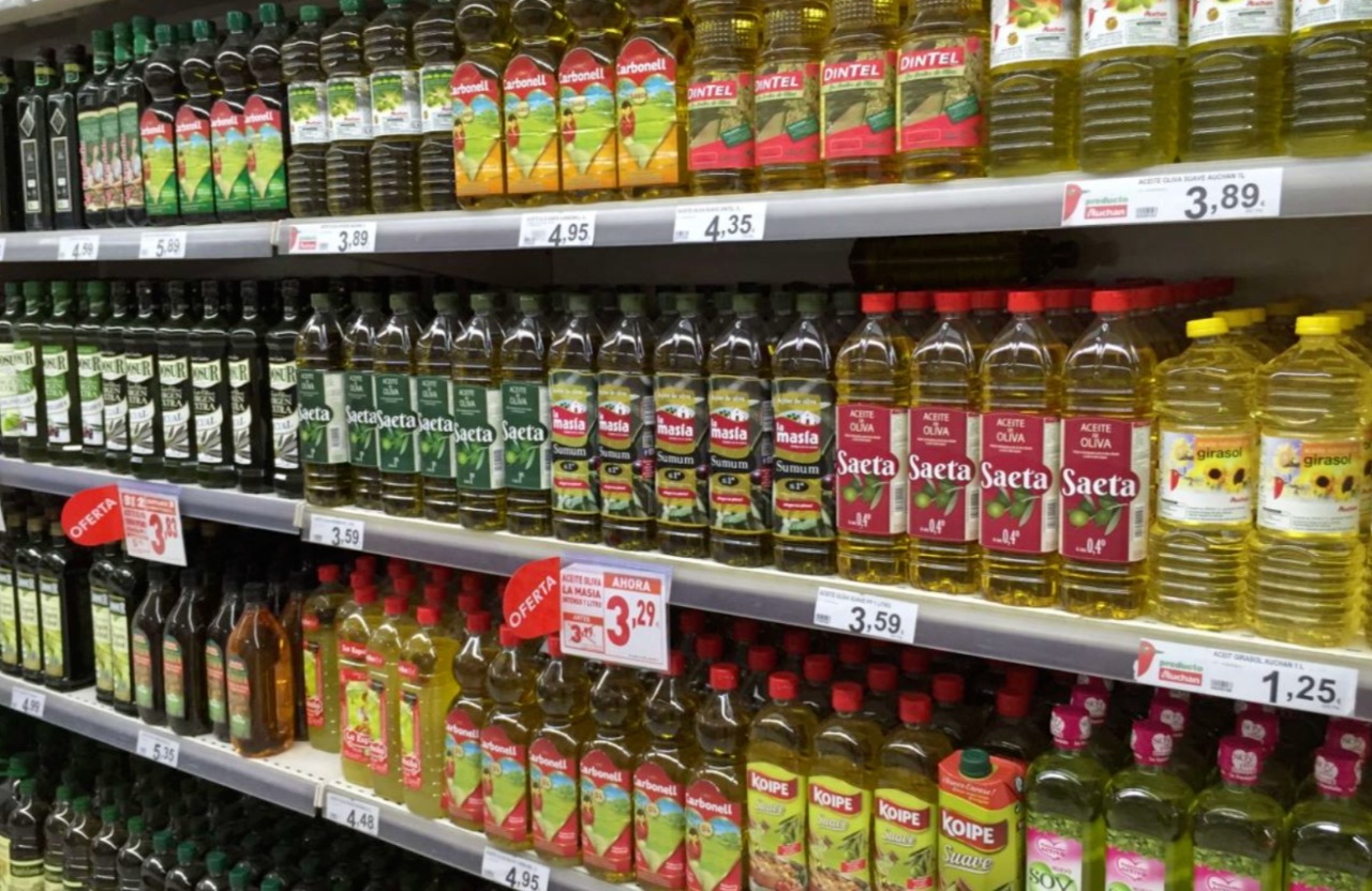 菜籽油、花生油、橄榄油……植物油怎么选更健康? 菜籽油、花生油、橄榄油……植物油怎么选更健康?