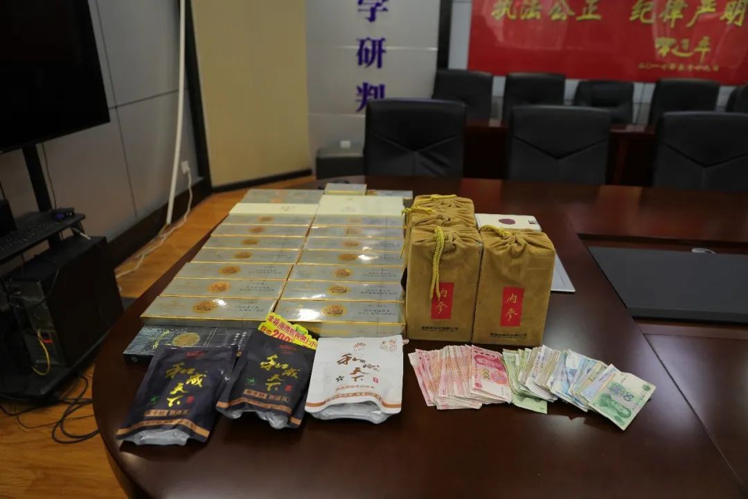 12小时人赃并获!泸溪公安跨省追捕速破案 12小时人赃并获!泸溪公安跨省追捕速破案