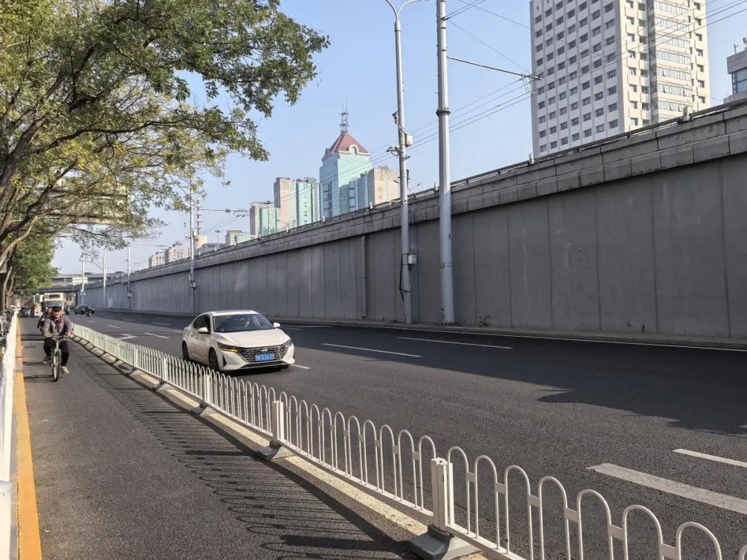 严管非机动车停放！北京146个商场周边交通秩序改善