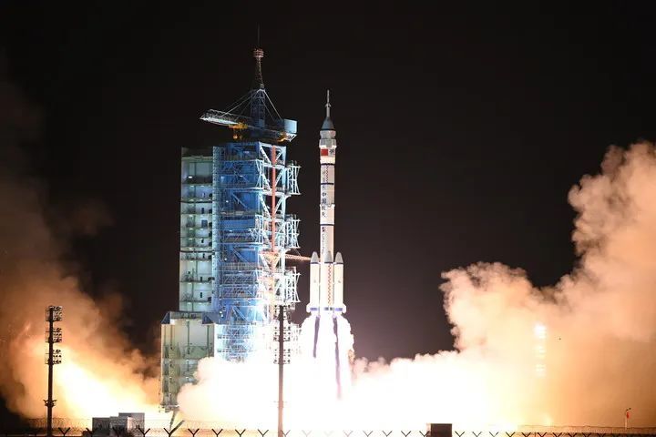 圆满成功！“90后真的上天了”