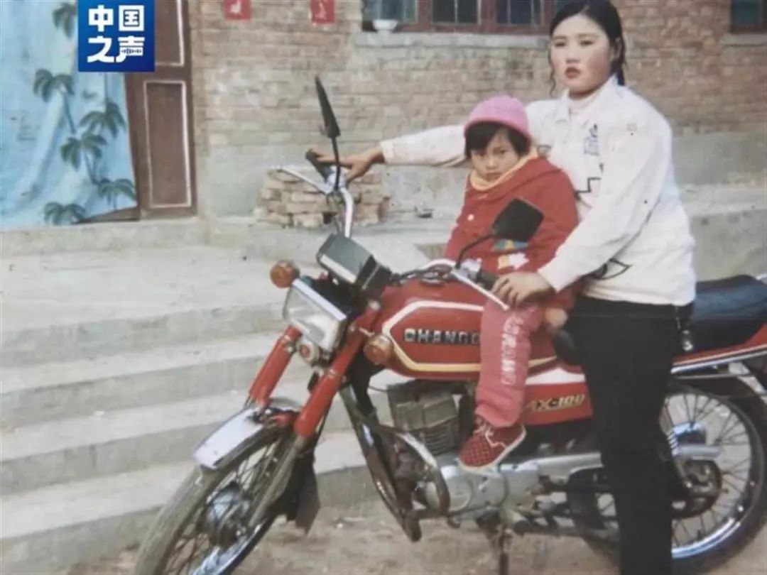 “全捐”!因太多人刷礼物,她关闭直播 “全捐”!因太多人刷礼物,她关闭直播