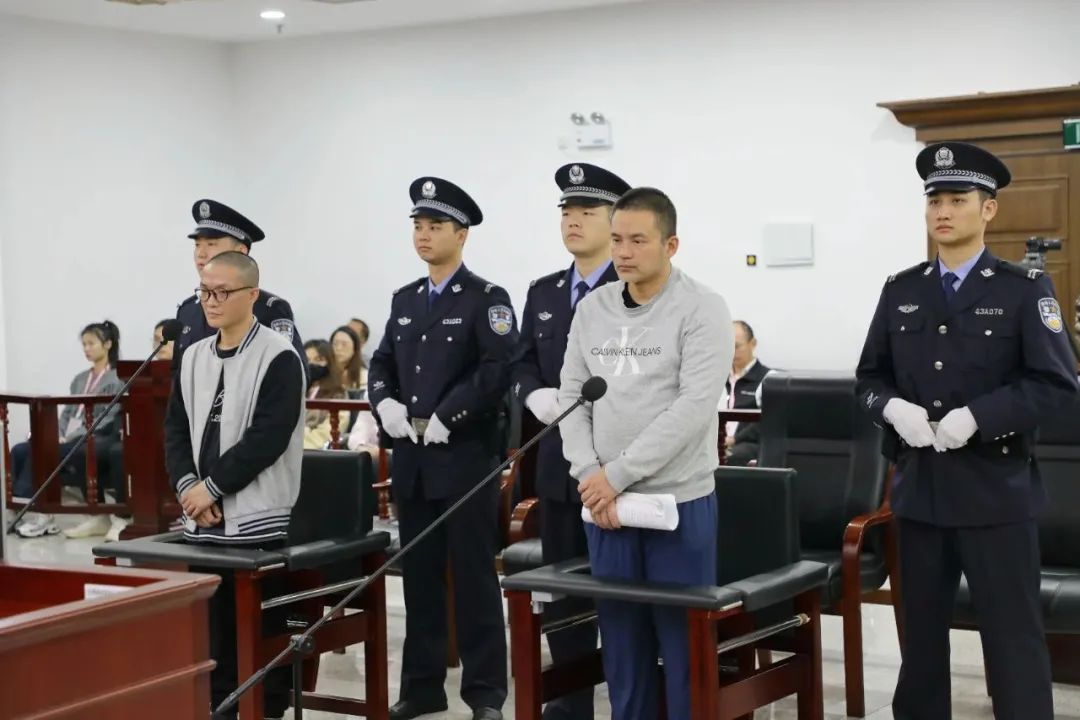 夸大病情、虚构病征，医生刘翔峰致5名患者重伤，判了！