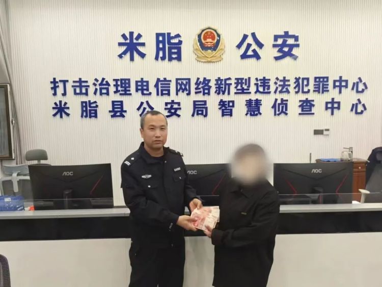 70000元现金独自“乘坐”货拉拉？警方紧急拦截