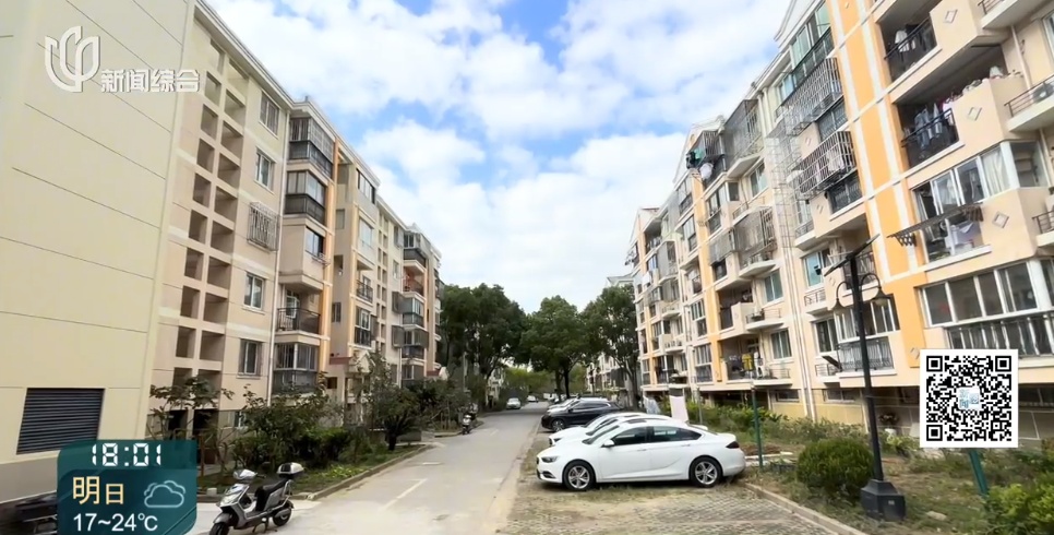 理直气壮!沪一居民楼顶,华丽丽反复拆建三次….偏偏卡在同一问题上! 理直气壮!沪一居民楼顶,华丽丽反复拆建三次….偏偏卡在同一问题上!