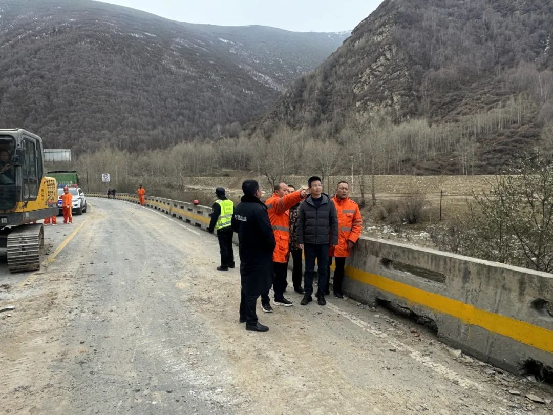 黑泉水库山体坍塌路段解除交通管制