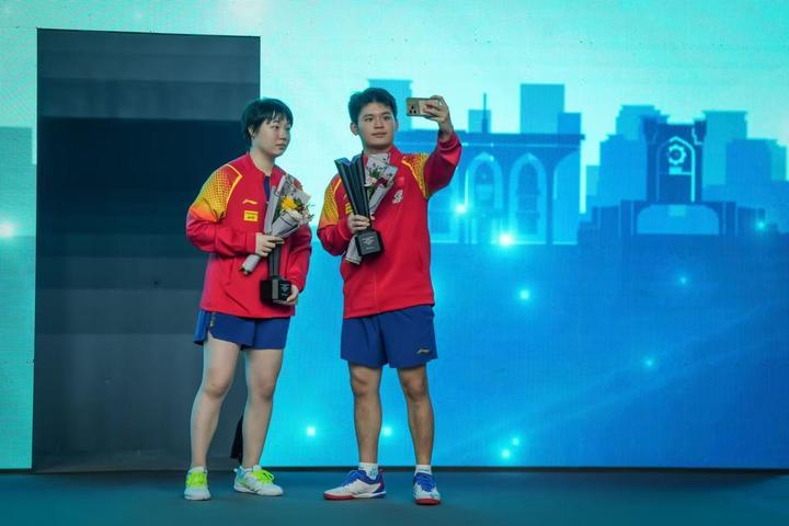 WTT马斯喀特站 林诗栋、蒯曼双双加冕“双冠王”