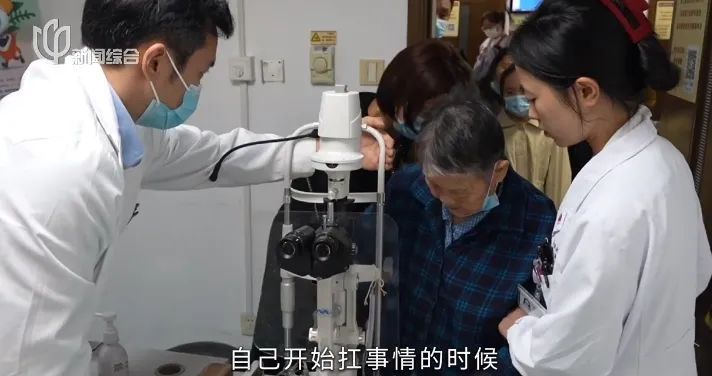 上海知名三甲医院的"小胖鸡医生"火了！不胖、很帅，情绪价值给满！