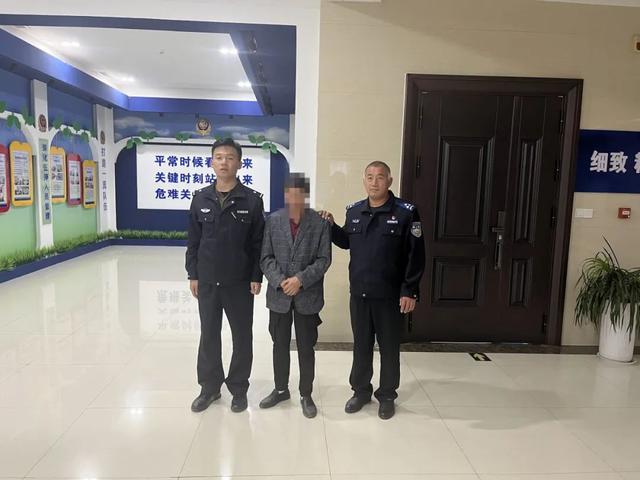 “监守自盗”偷钢筋 人赃并获露原形