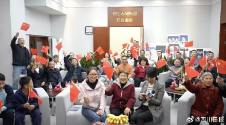 叶光富出征前就为母亲准备了生日礼物