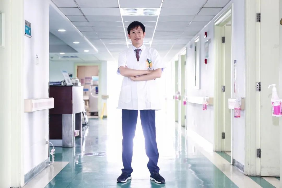 蝌学荐书 | 为什么娱乐圈的女明星都开始直播学习了...... 蝌学荐书 | 为什么娱乐圈的女明星都开始直播学习了......