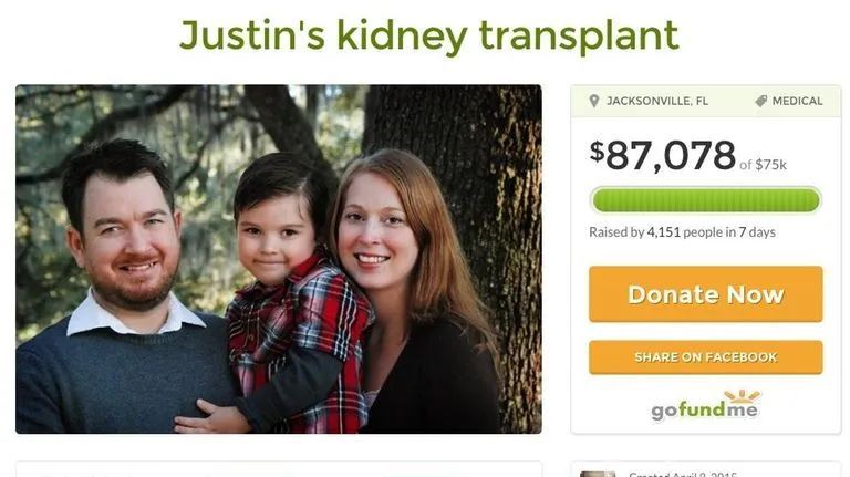 "握拳宝宝"18岁了!表情包曾拯救他的家庭!现在长这样→ "握拳宝宝"18岁了!表情包曾拯救他的家庭!现在长这样→