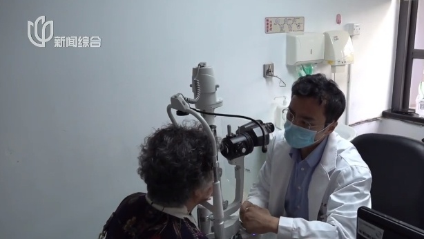 上海知名三甲医院的"小胖鸡医生"火了！不胖、很帅，情绪价值给满！