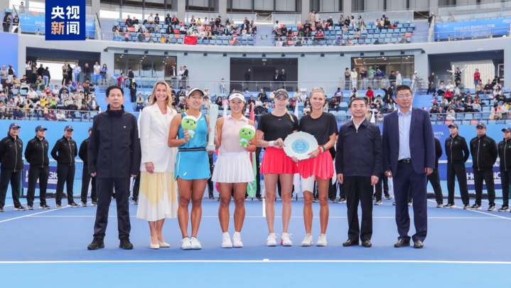 郭涵煜组合获得2024江西网球公开赛女双冠军
