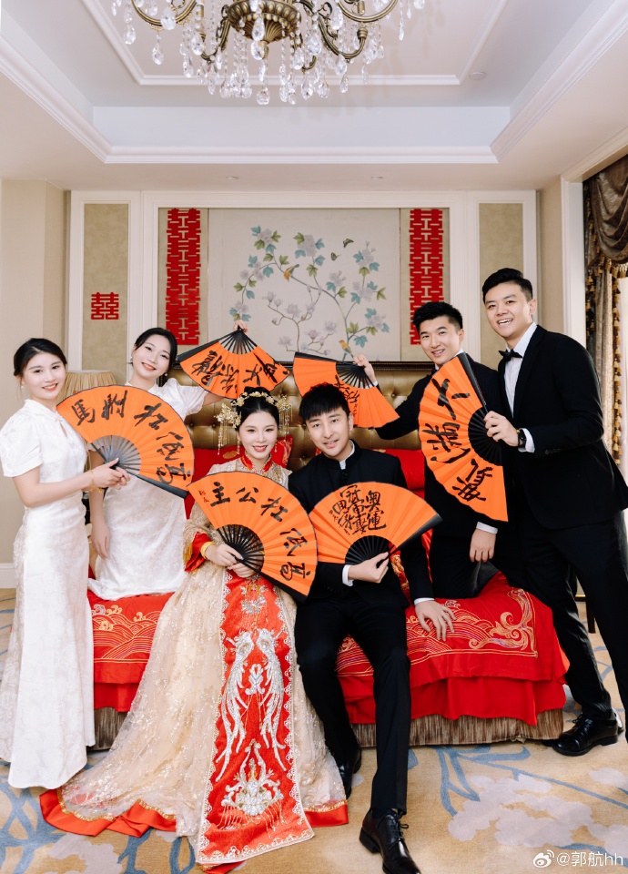 喜讯传来！她官宣结婚