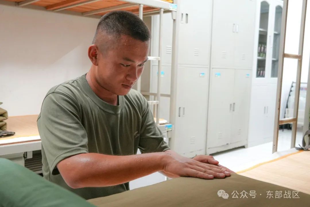 新兵入营一月余，他们有了怎样的变化？