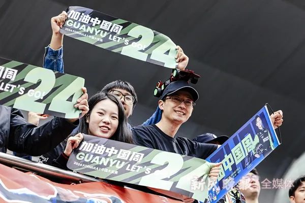 周冠宇确认赛季末离开索伯车队，将继续在F1的道路上前行