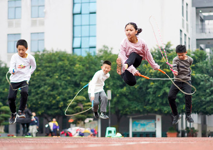 河南出台新规守护学生健康 河南出台新规守护学生健康