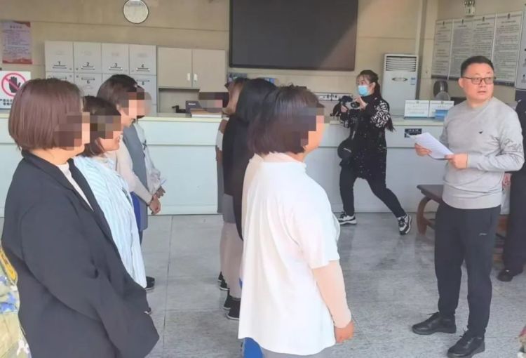 安徽宿州警方成功侦破一起特大跨省组织婚姻诈骗案，抓获74人，涉案超千万