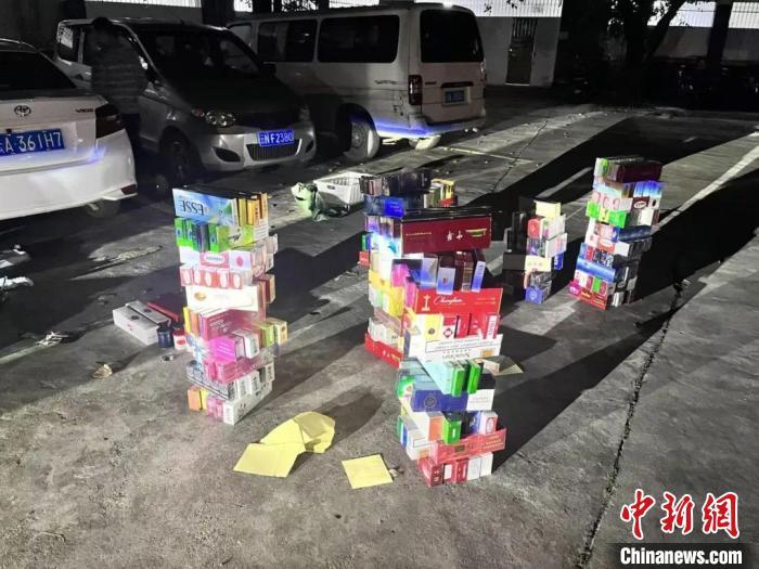 安徽马鞍山警方破获网络非法经营烟草案 涉案8000余万元 安徽马鞍山警方破获网络非法经营烟草案 涉案8000余万元