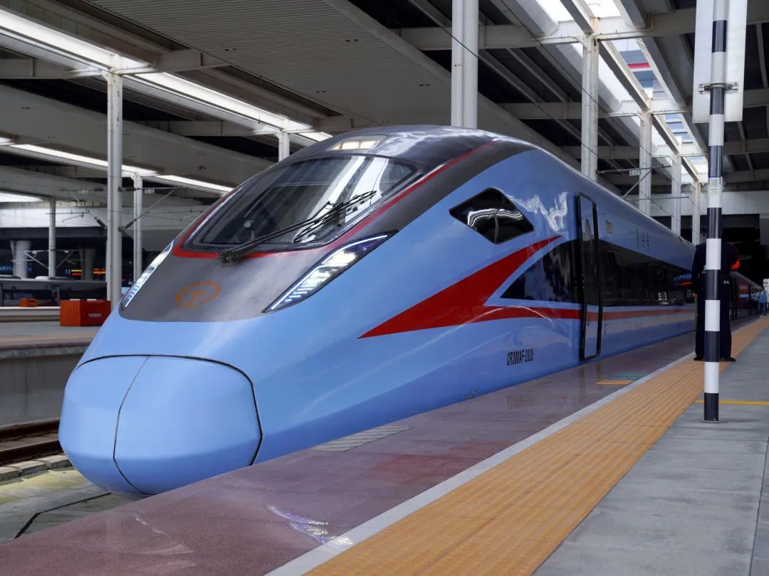 “神奇九寨”当日达！贵阳开行直达列车，无需转乘