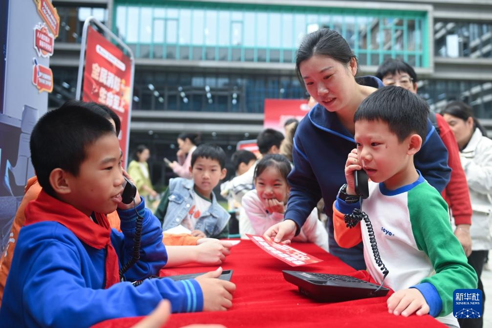 浙江杭州：消防安全从娃娃抓起