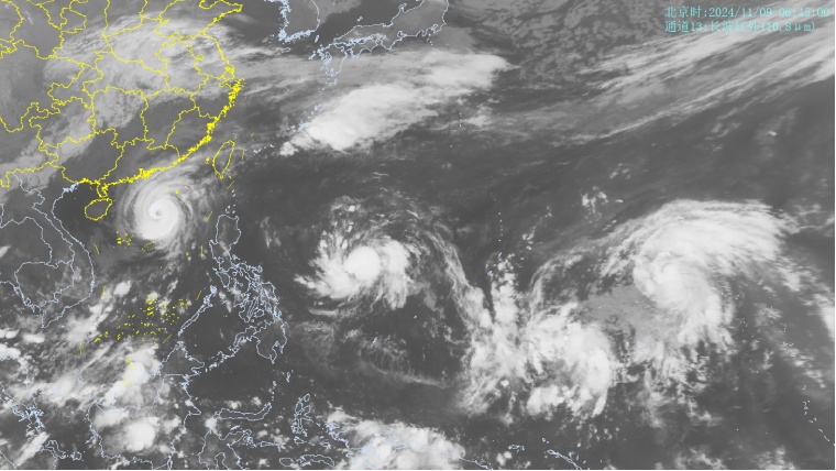 台风白色预警信号生效中！台风“银杏”已进入深圳500公里防御圈→