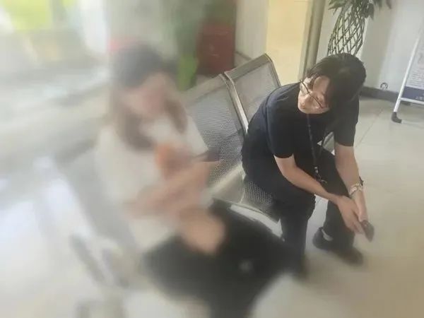 事发上海！父母突然要加30万彩礼“考验诚意”，男友提出分手，女子一个举动吓坏众人