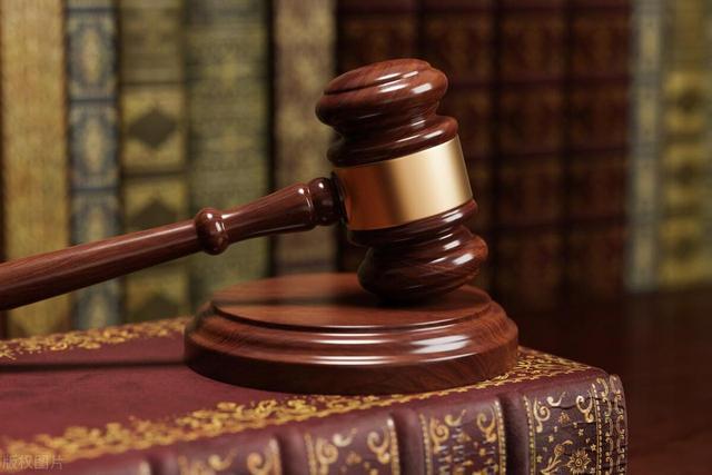 运送新车接私活致使新车被烧毁,责任谁来担? 运送新车接私活致使新车被烧毁,责任谁来担?