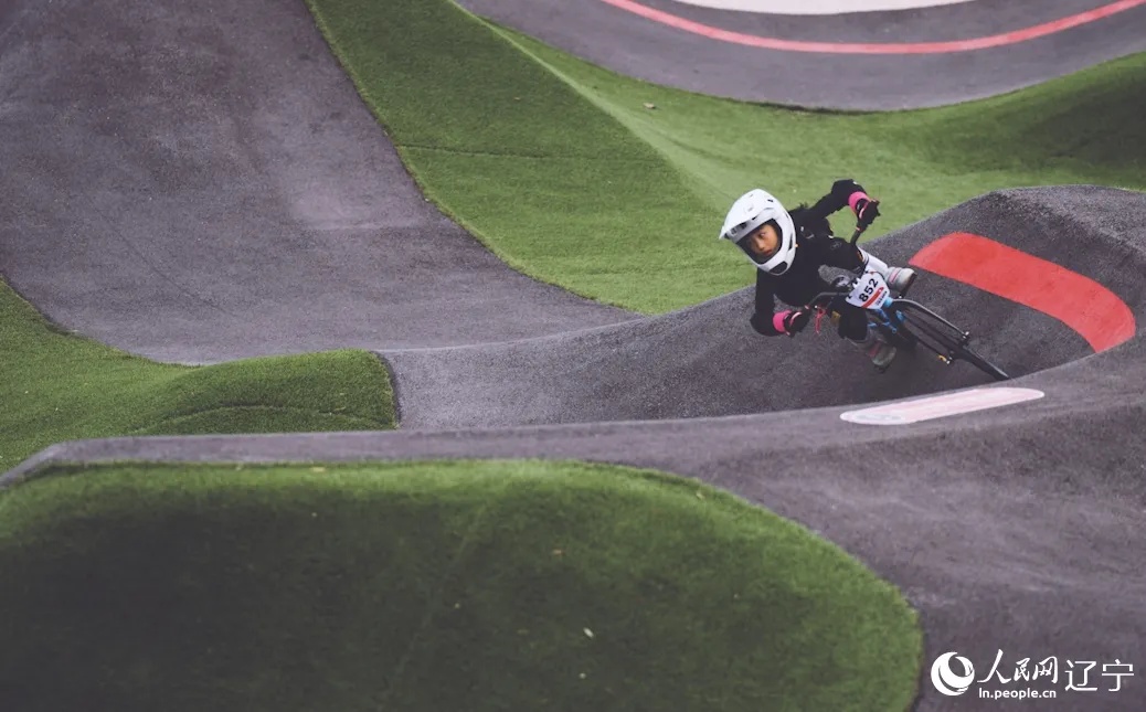 她才8岁!全国冠军!来自沈阳! 她才8岁!全国冠军!来自沈阳!