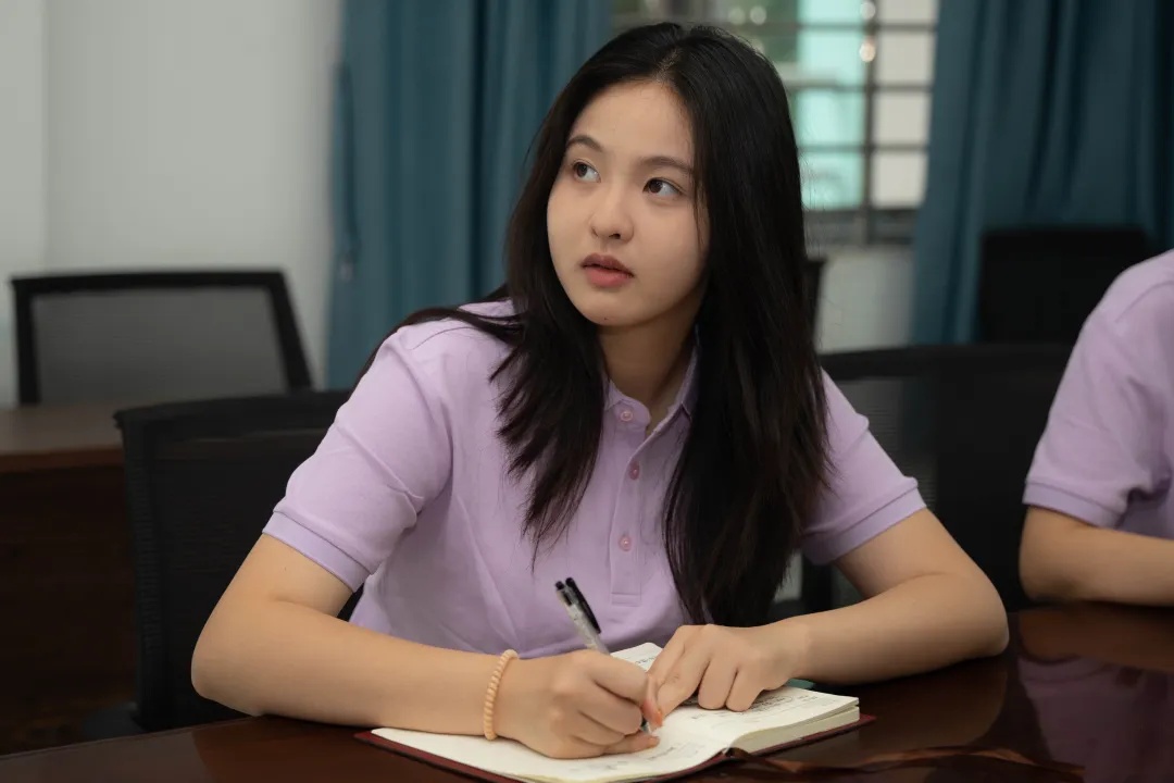 “本人李潇晗，决定放弃…”