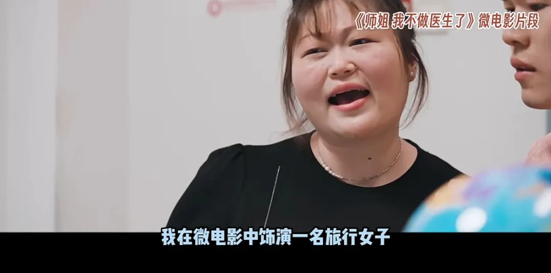 张文宏不做医生了?首部“跨界”电影免费看!居然演了这个角色... 张文宏不做医生了?首部“跨界”电影免费看!居然演了这个角色...