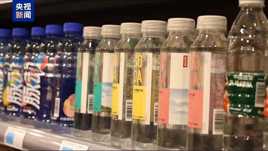 “科学”流言榜 丨发际线上移就是脱发?来看专家科学解读 “科学”流言榜 丨发际线上移就是脱发?来看专家科学解读