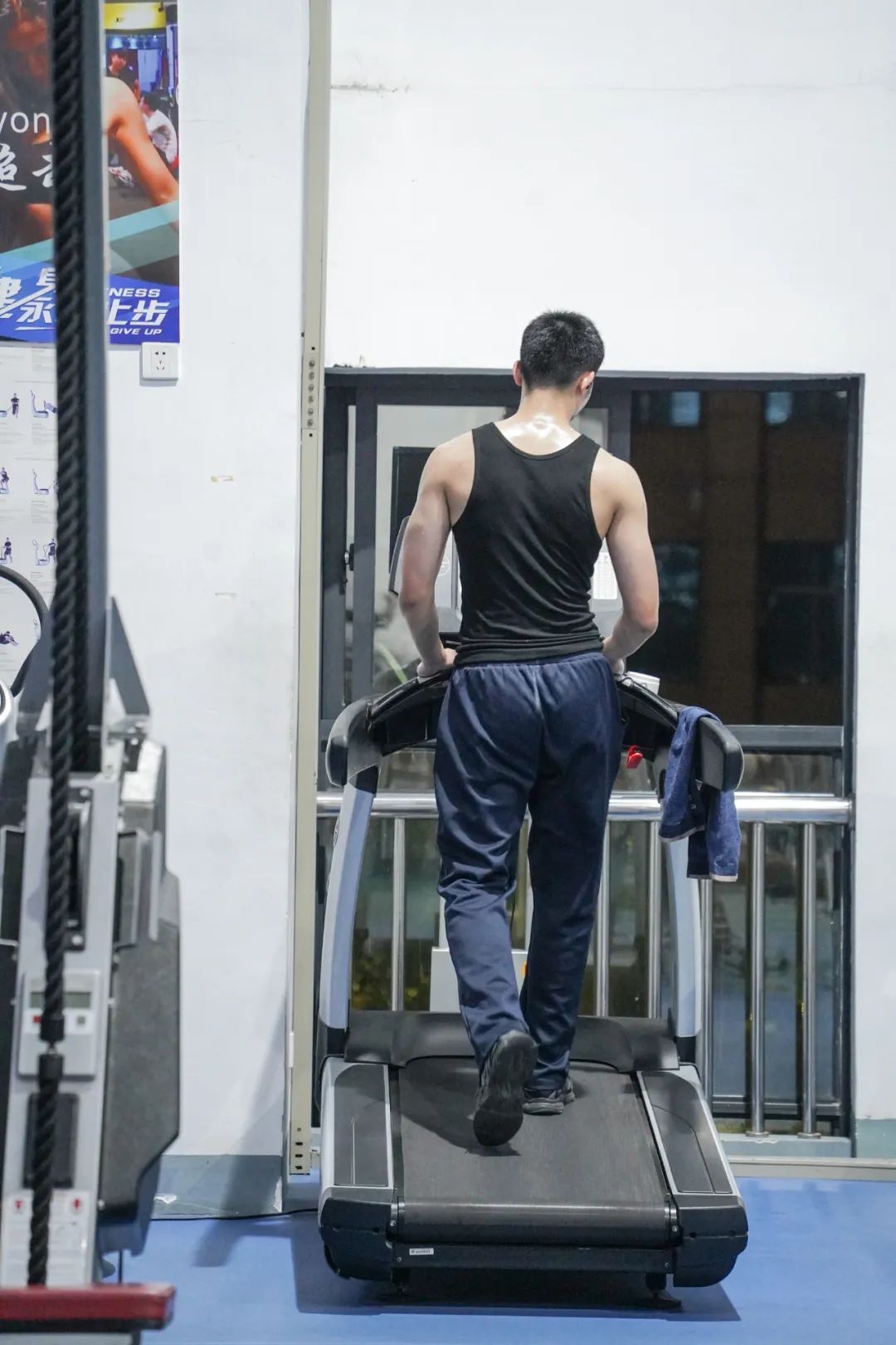 免费!免费!杭州这里天一黑就爆满!乌泱泱人挤人! 免费!免费!杭州这里天一黑就爆满!乌泱泱人挤人!