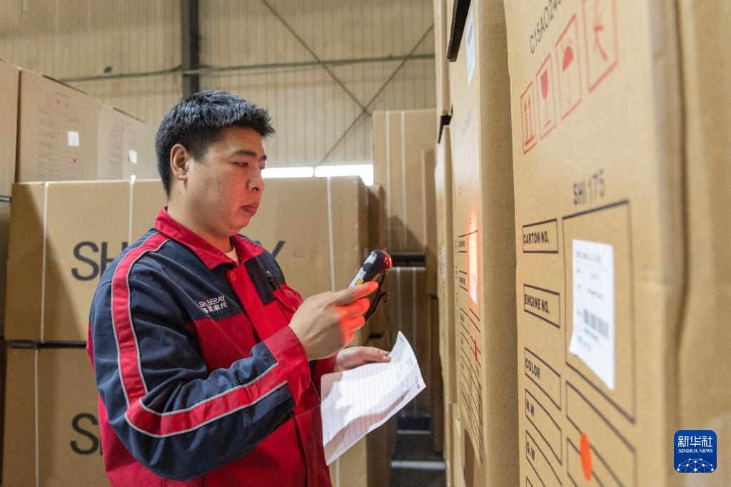 重庆造摩托“出海”拉美 重庆造摩托“出海”拉美