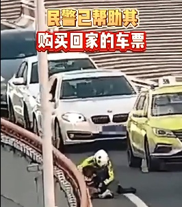 事发上海晚高峰,高架上演危急一幕!民警咆哮:下来! 事发上海晚高峰,高架上演危急一幕!民警咆哮:下来!