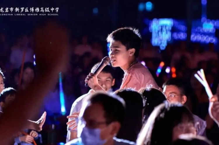 痛心！他走了，年仅16岁，却救了7个人