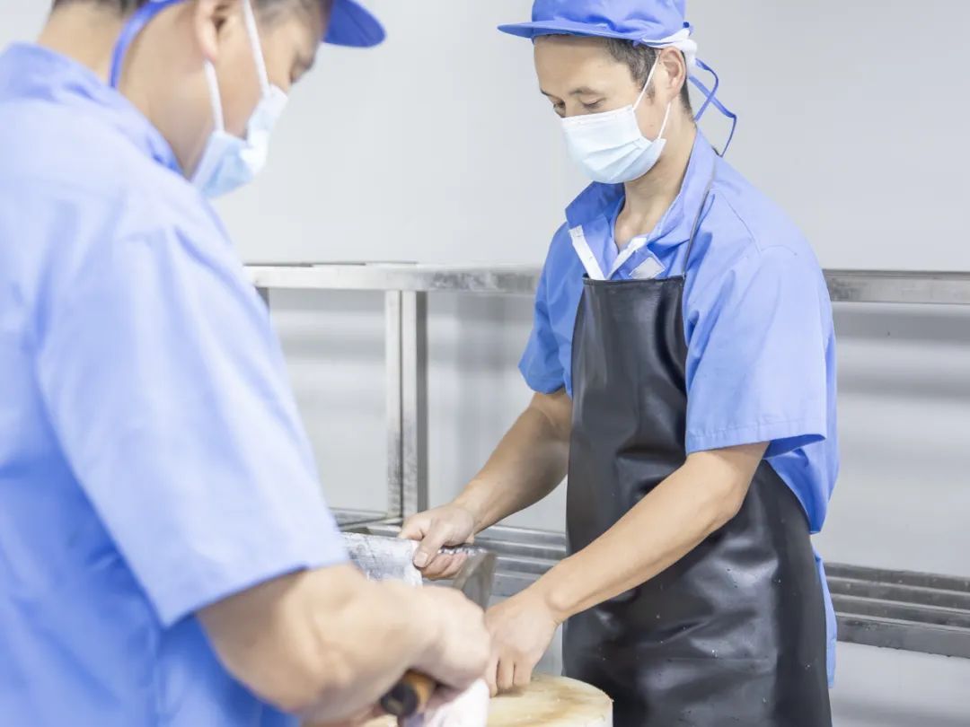 90后夫妻菜市场起家,一年狂卖超千万元!全靠它—— 90后夫妻菜市场起家,一年狂卖超千万元!全靠它——